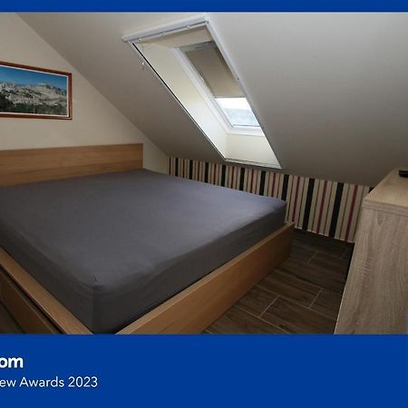 Blonde River Apartman Sőtér Szeged Exterior foto